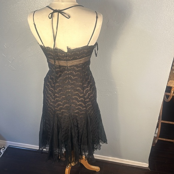 BCBG black strapless dress. Size 8 - Picture 5 of 5